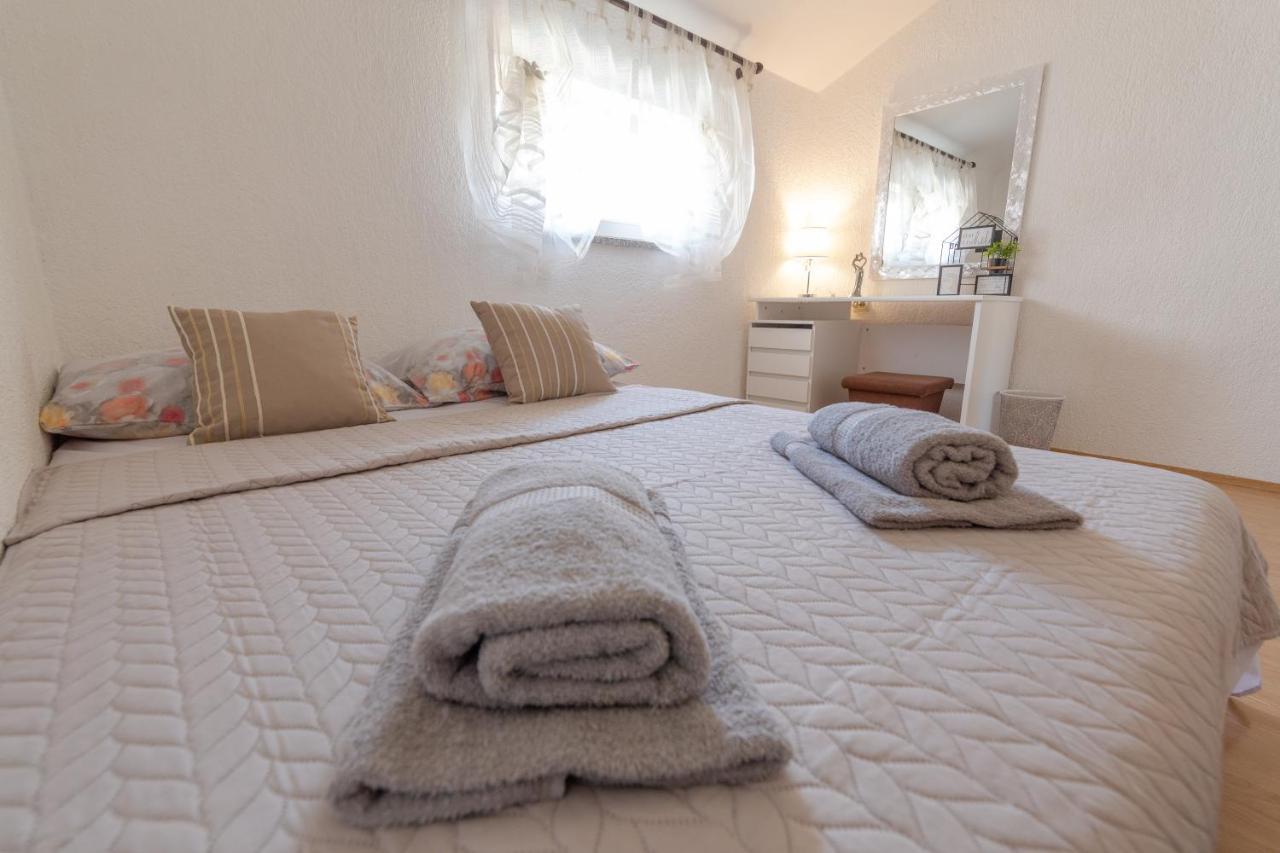 Apartman Mia Senj  Extérieur photo