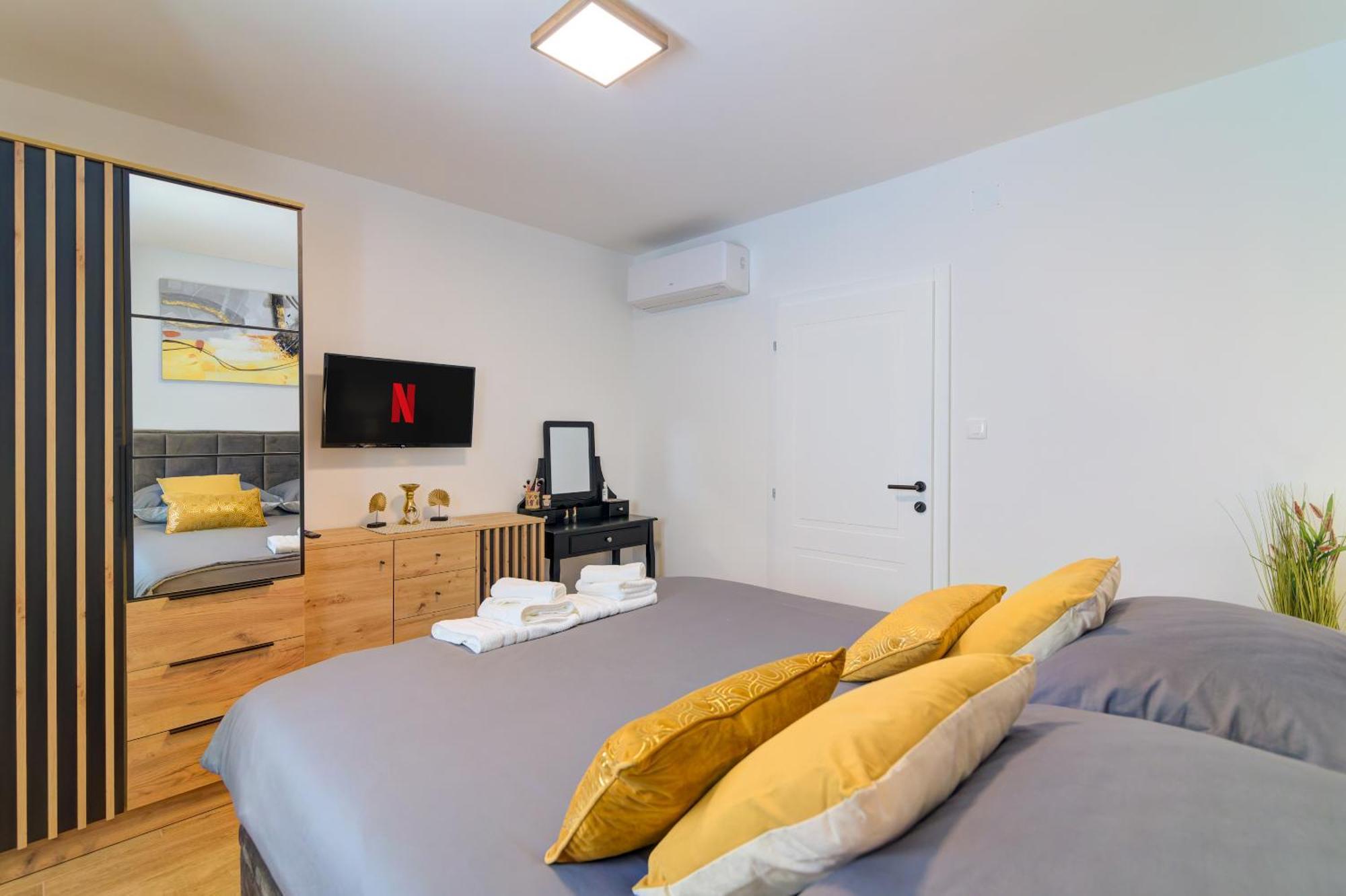 Apartman Mia Senj  Extérieur photo